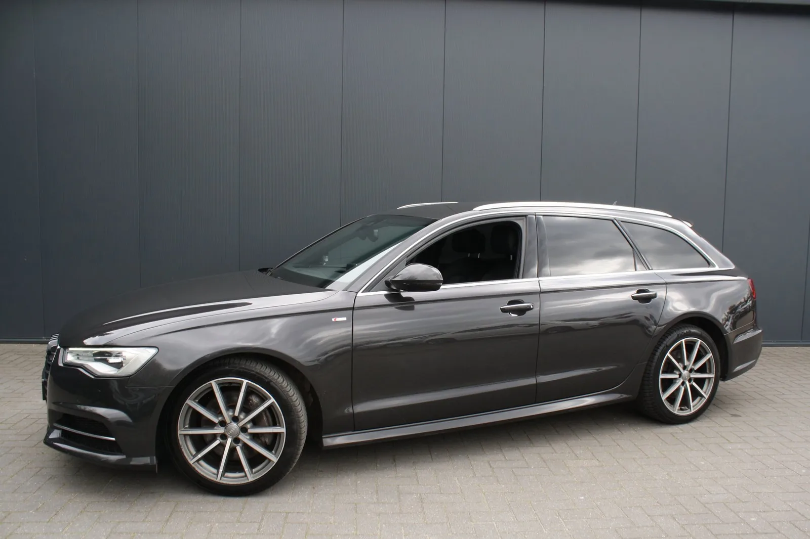 Audi A6 (2016) — foto 1