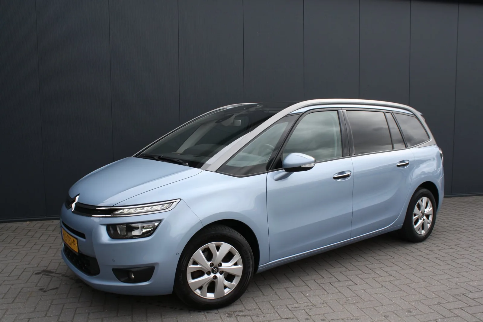 Citroën Grand C4 Picasso (2015) — foto 1