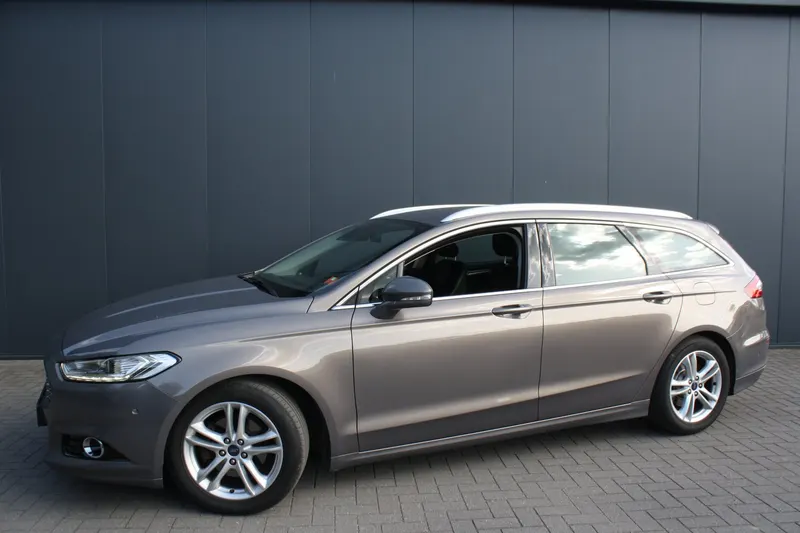Ford Mondeo (2015)
