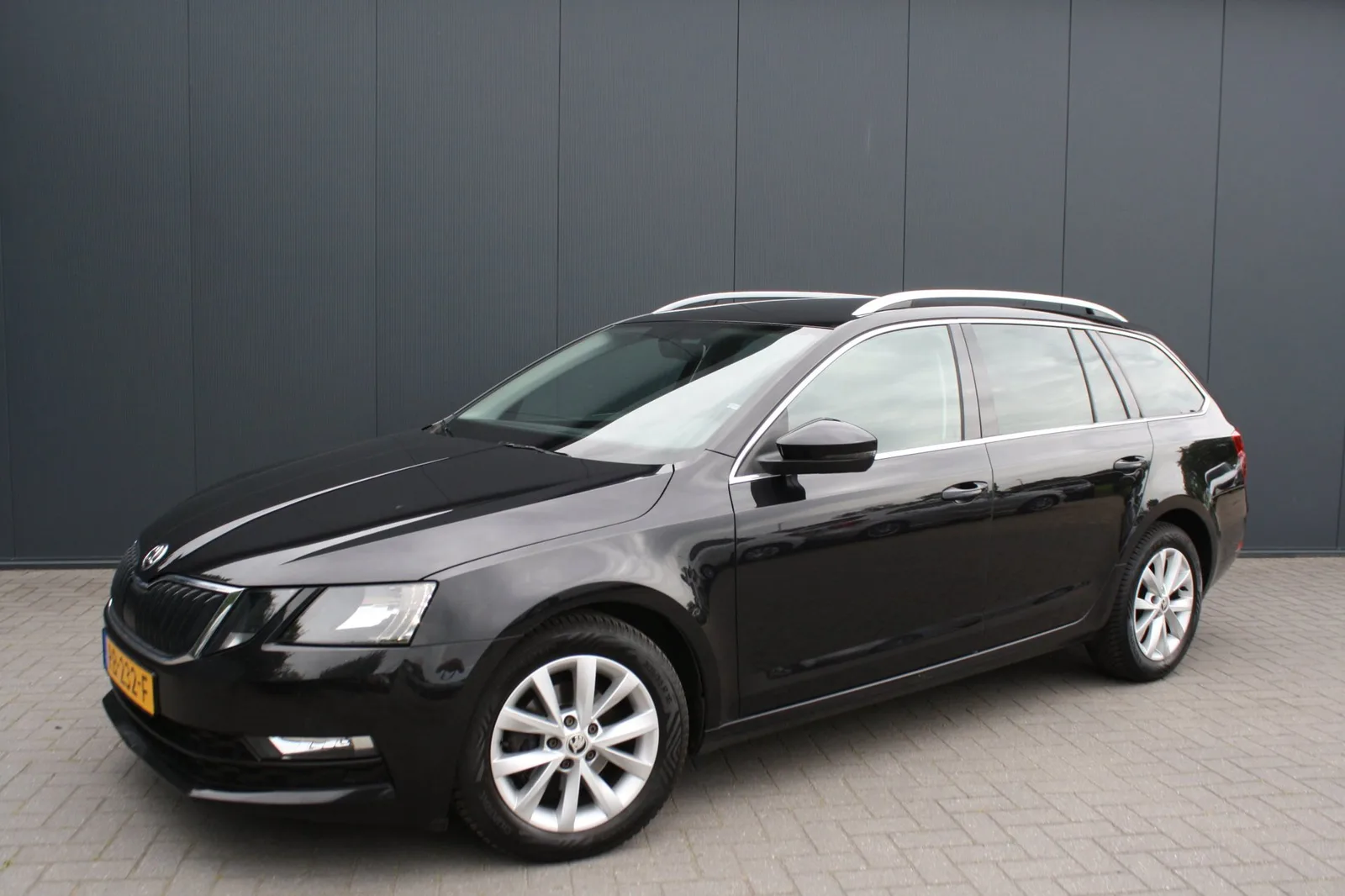 Škoda Octavia (2017) — foto 1
