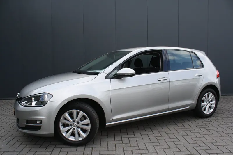 Volkswagen Golf (2016)