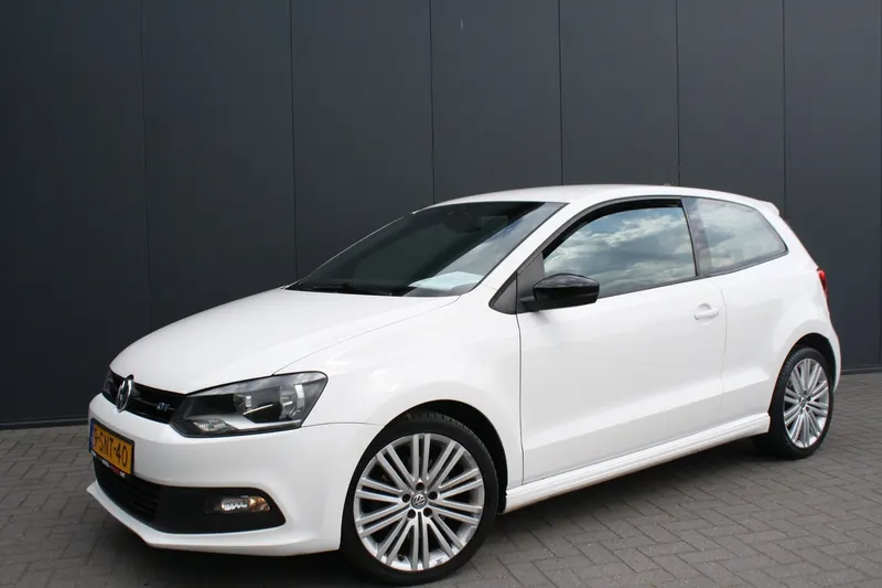 Volkswagen Polo (2013)