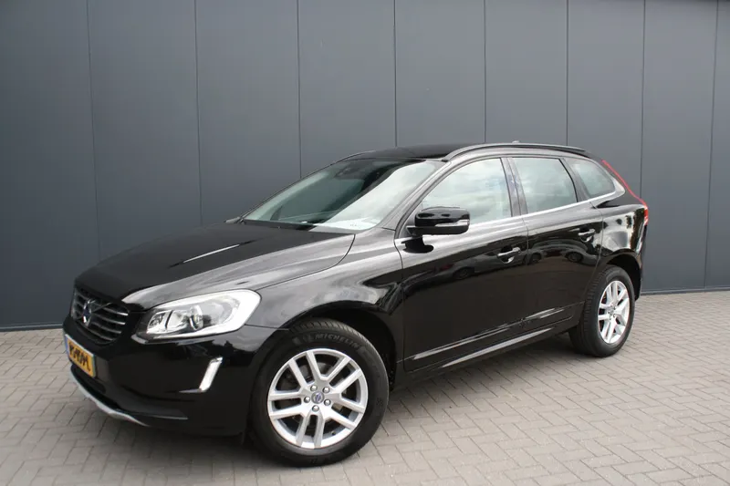 Volvo XC60 (2016)