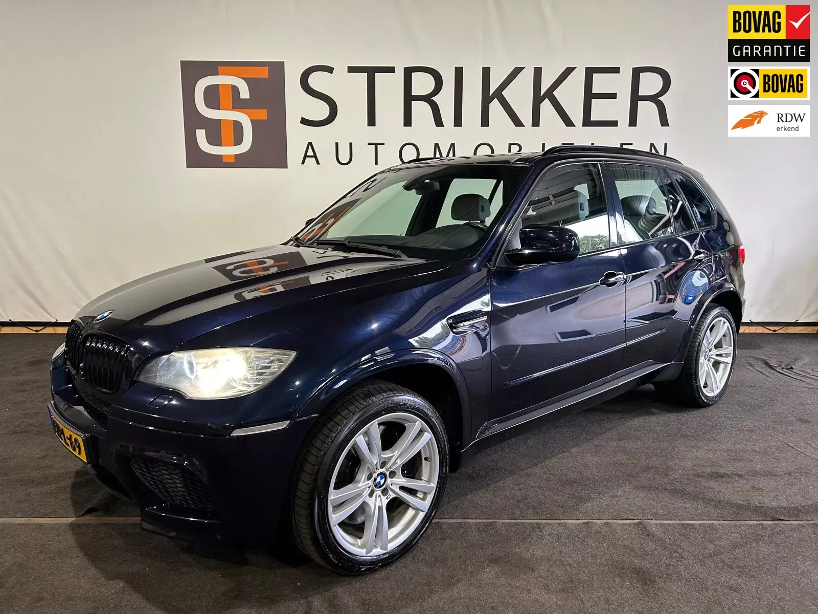 BMW X5 (2010) — foto 1