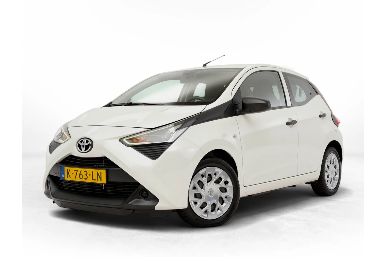Toyota Aygo (2020) — foto 1