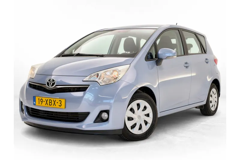 Toyota Verso S (2012)