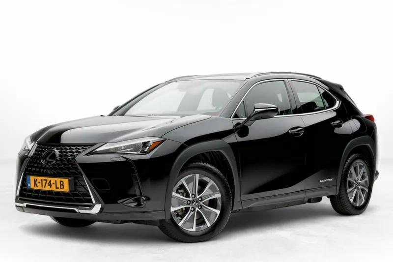 Lexus UX (2020)