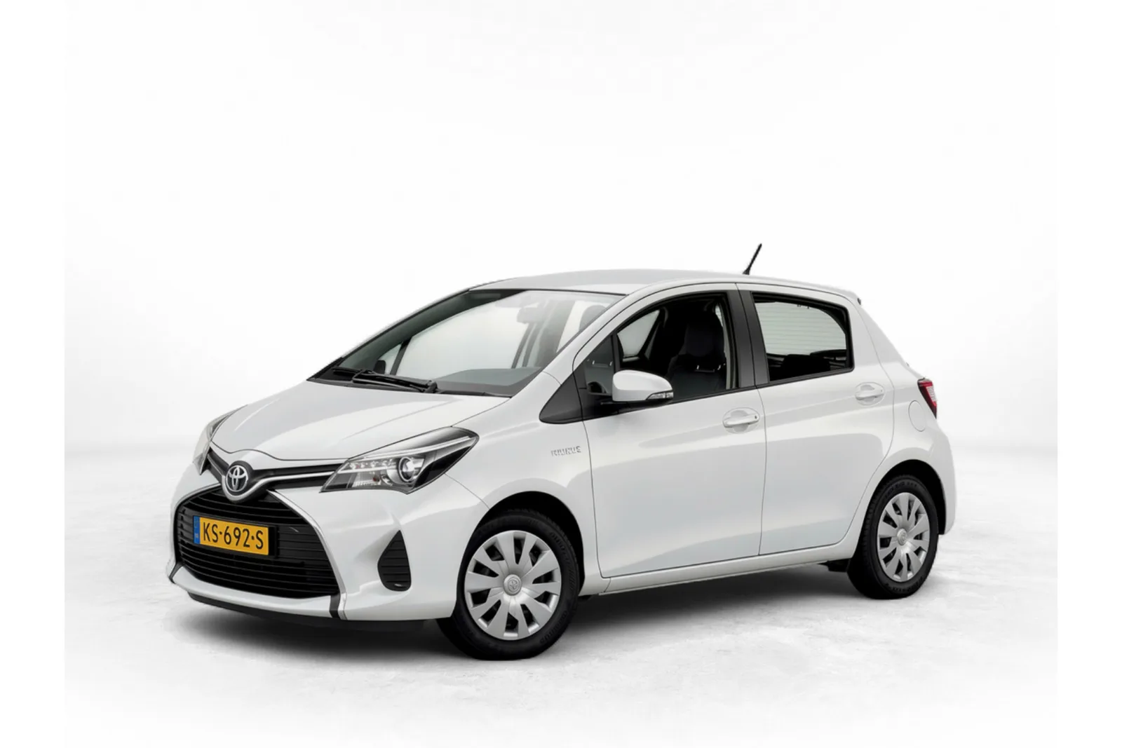 Toyota Yaris (2016) — foto 1