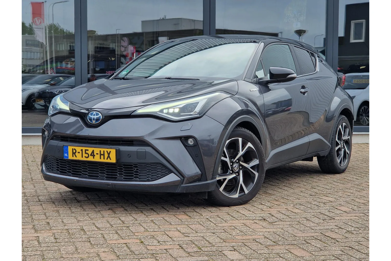Toyota C-HR (2021) — foto 1