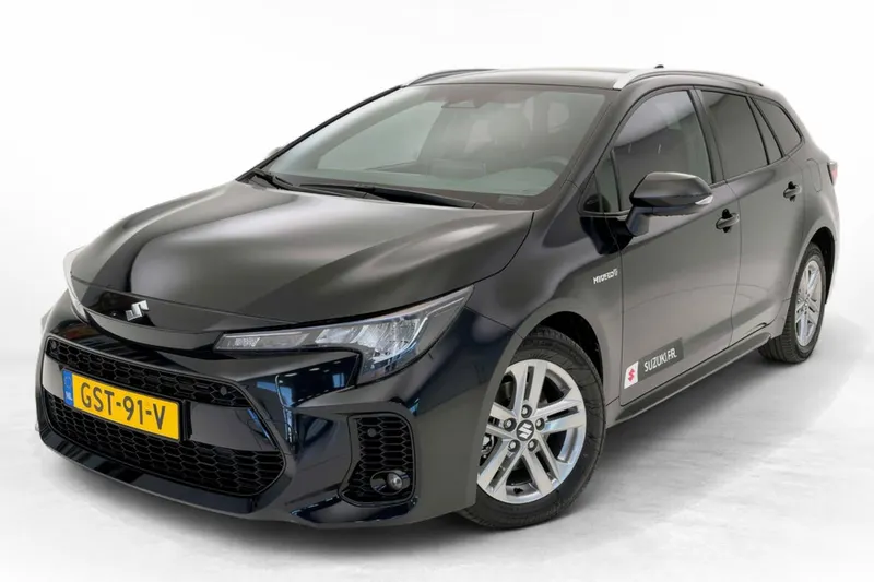 Suzuki Swace (2024)