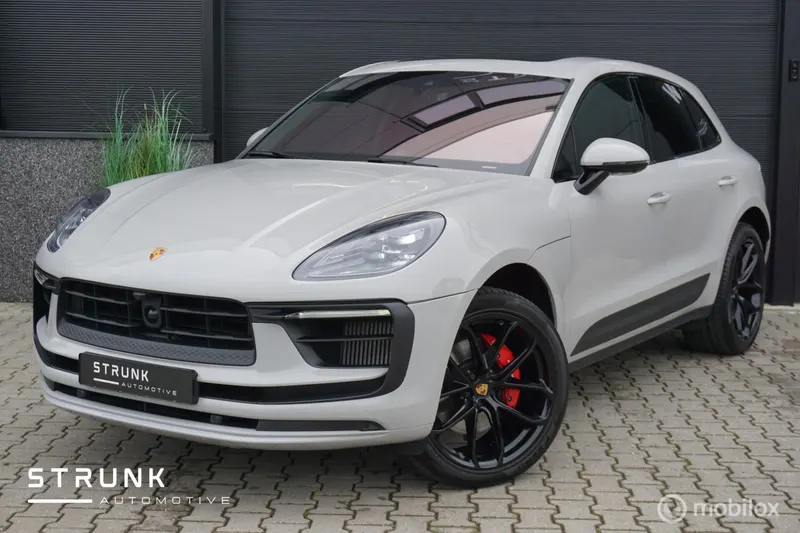 Porsche Macan (2021)
