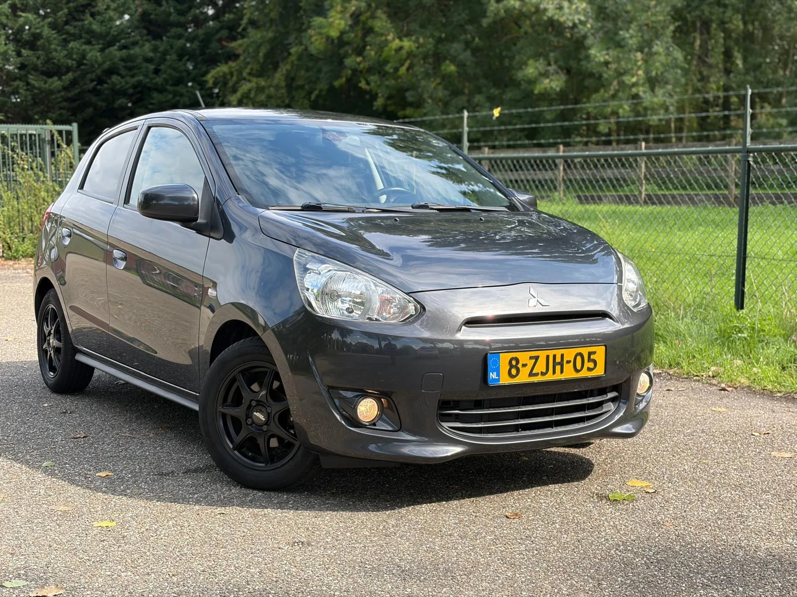 Mitsubishi Space Star (2015) — foto 1
