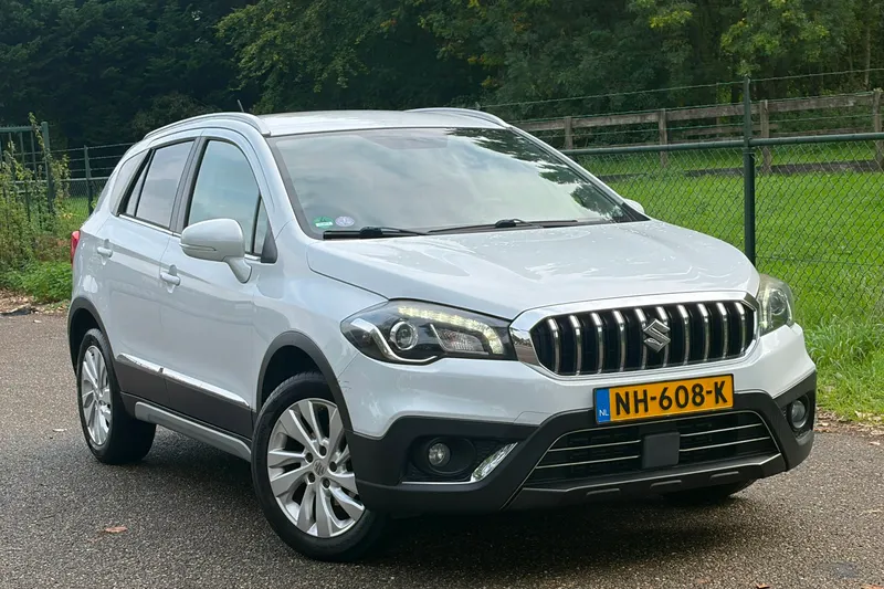 Suzuki S-Cross (2017)
