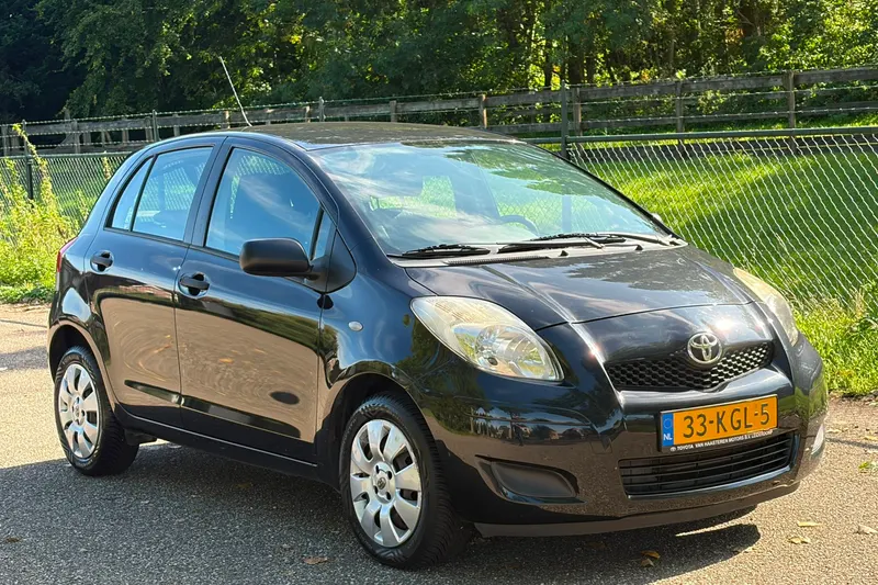 Toyota Yaris (2009)