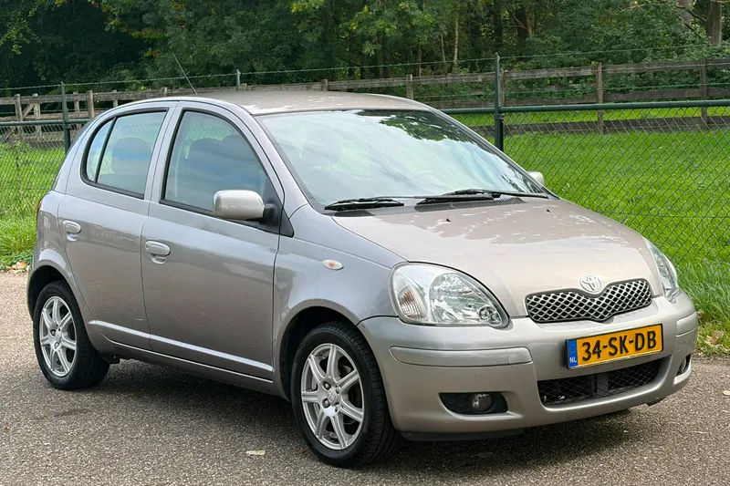 Toyota Yaris (2006)