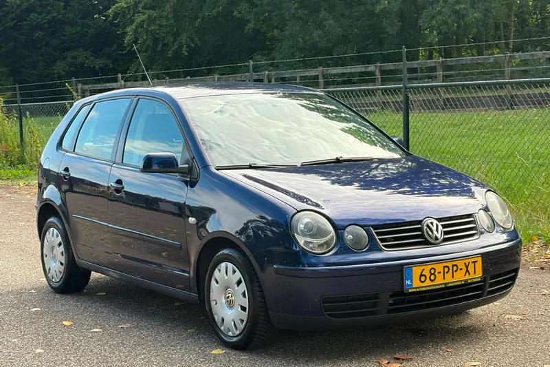Volkswagen Polo (2004)