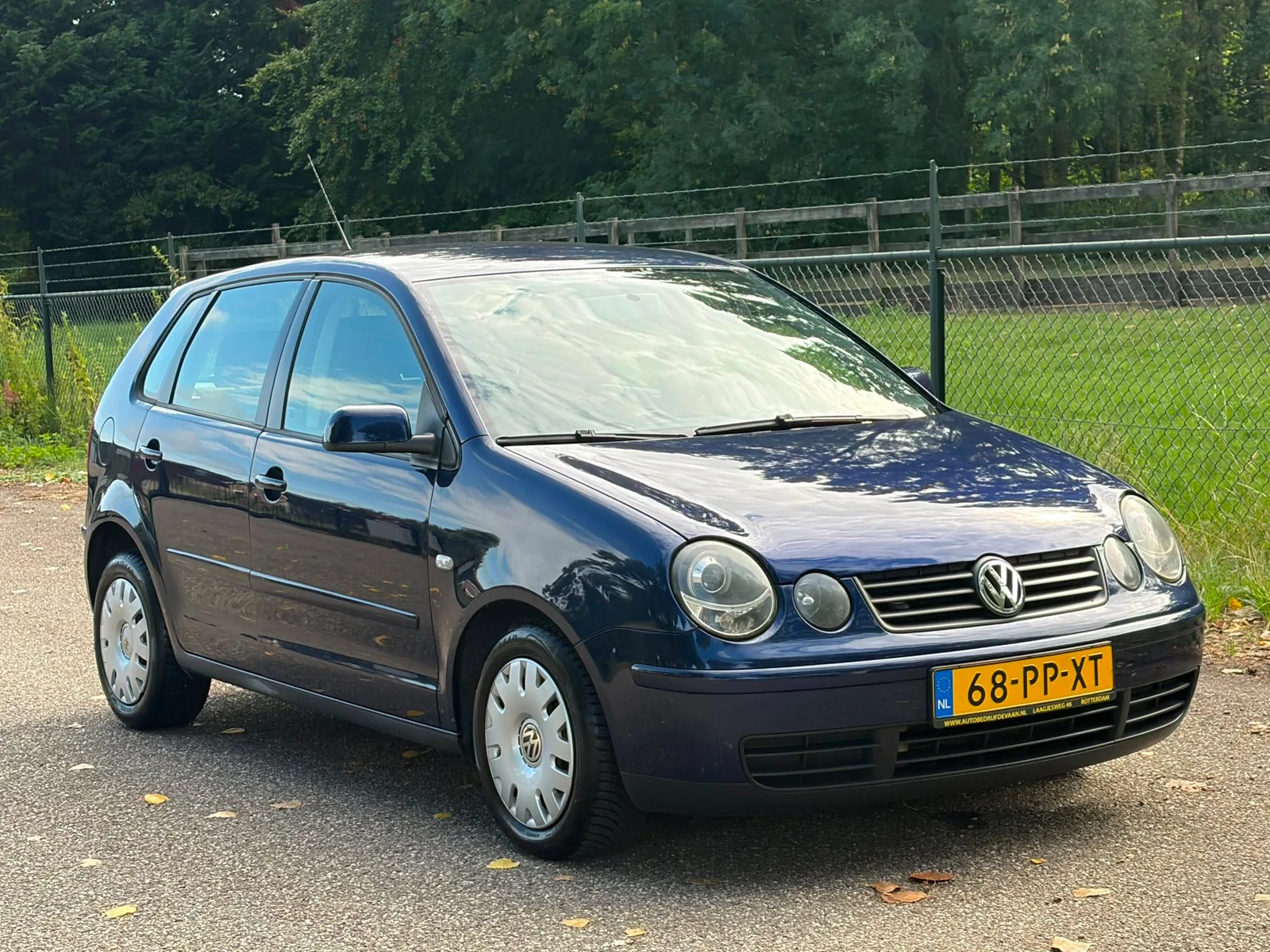 Volkswagen Polo (2004) — foto 1