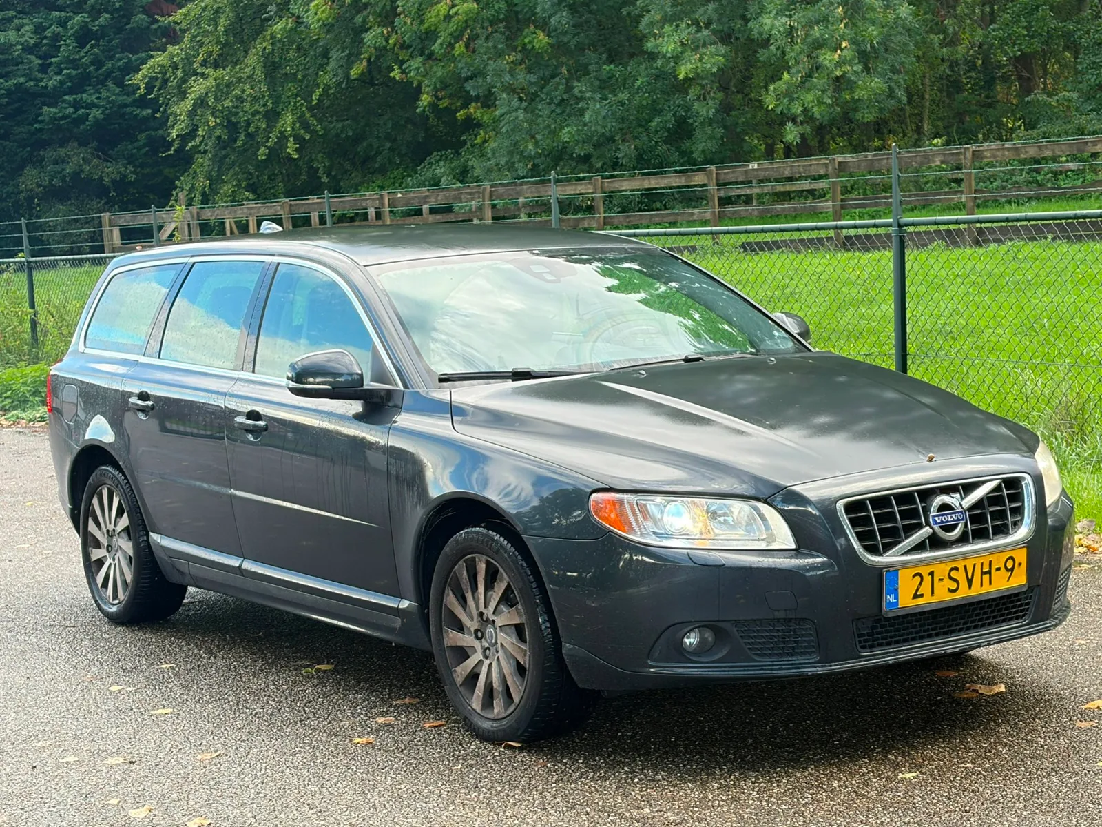 Volvo V70 (2011) — foto 1