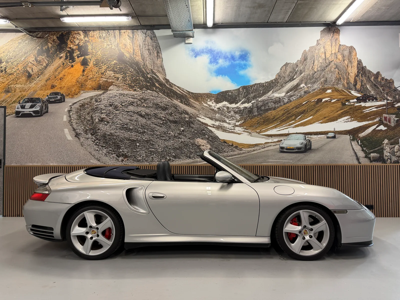 Porsche 911 (2004) — foto 1
