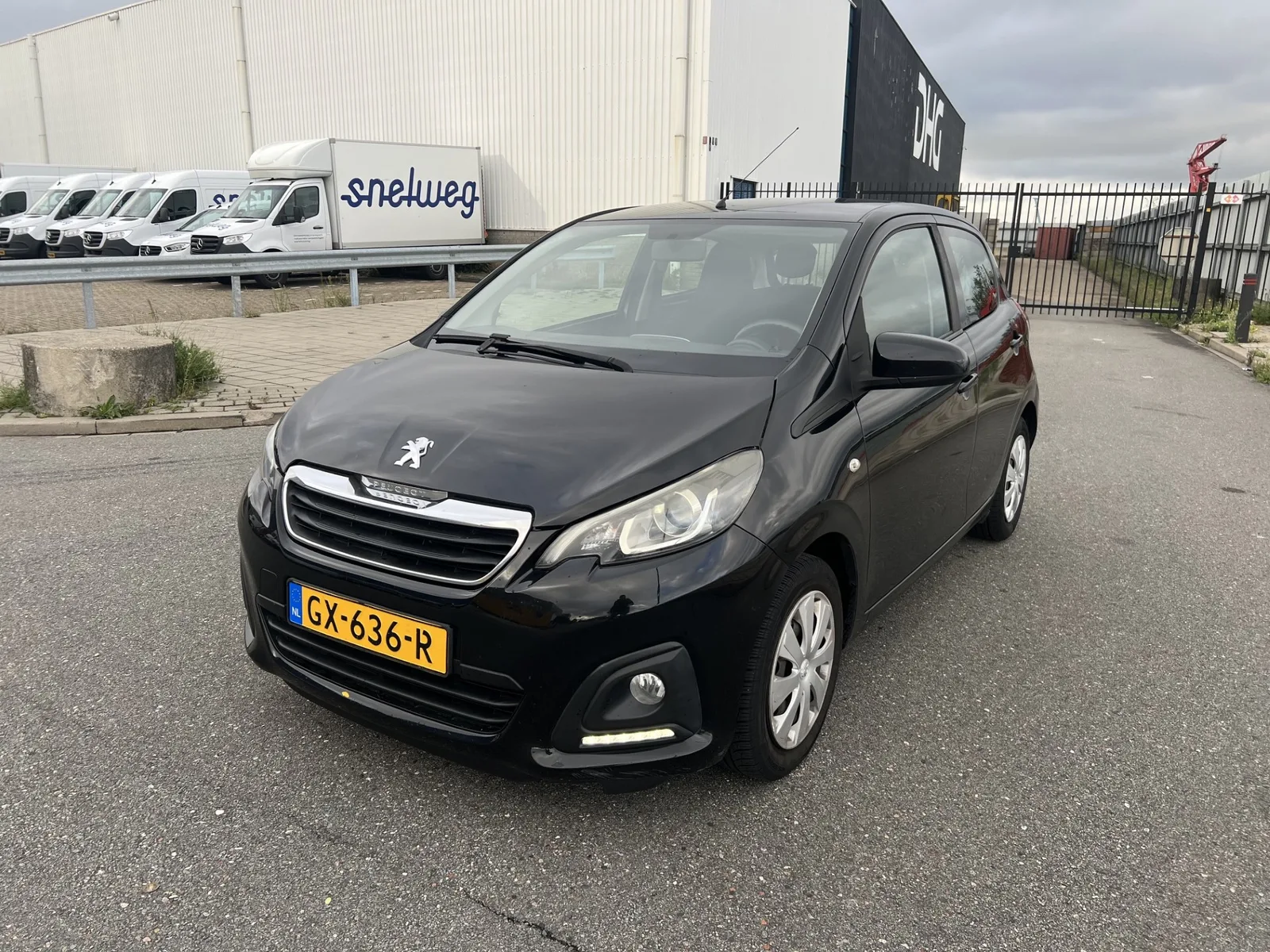 Peugeot 108 (2015) — foto 1