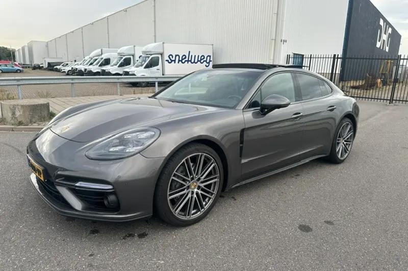 Porsche Panamera (2017)