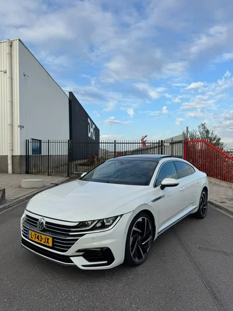 Volkswagen Arteon (2020) — foto 1