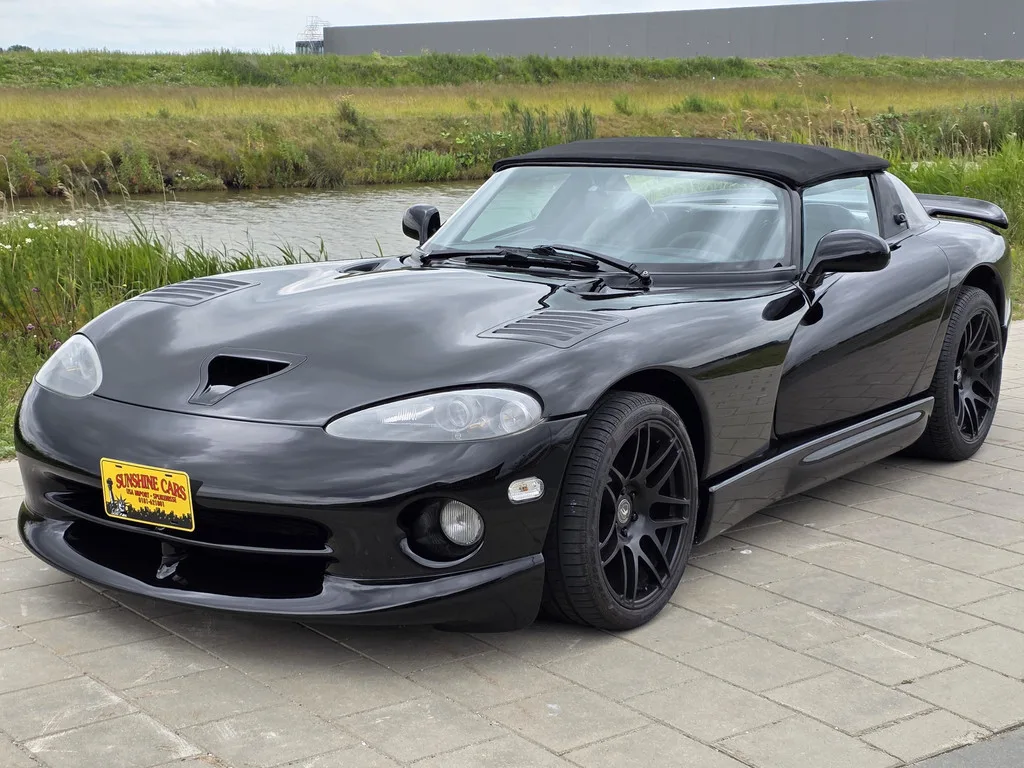 Dodge Viper (1999) — foto 1