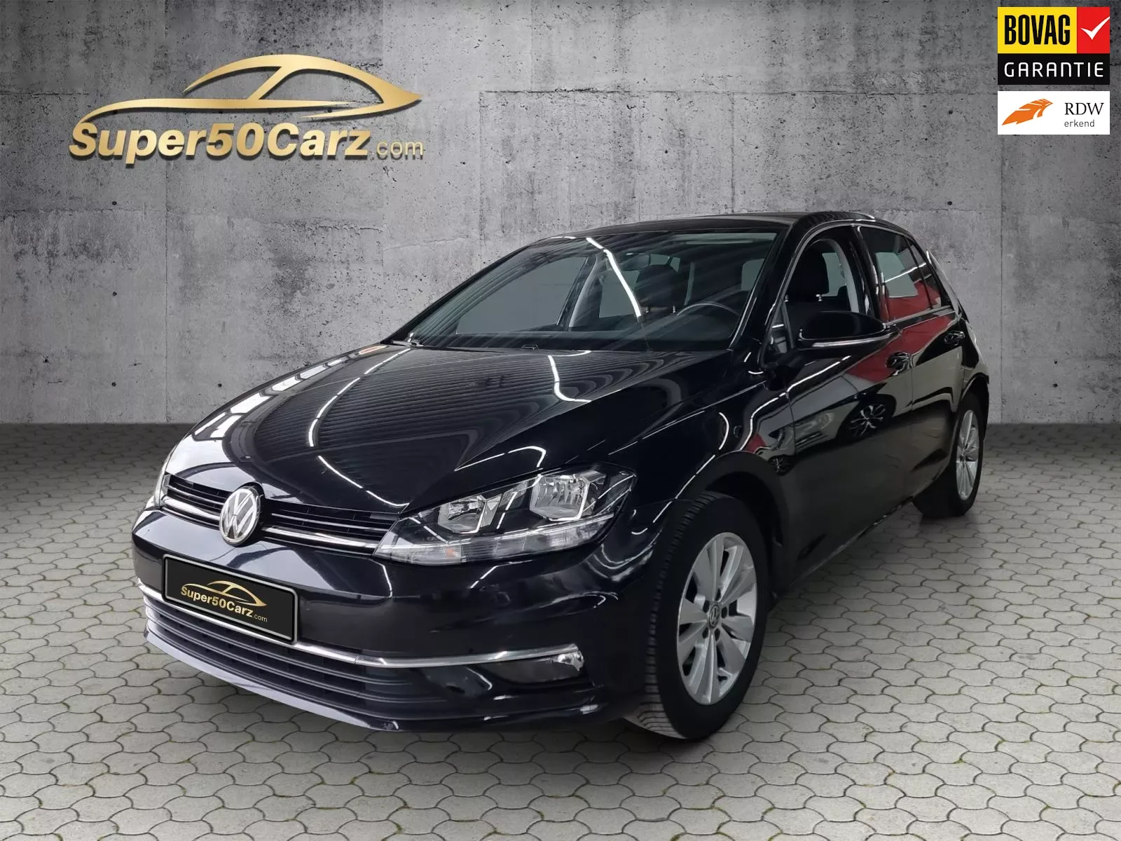 Volkswagen Golf (2019) — foto 1