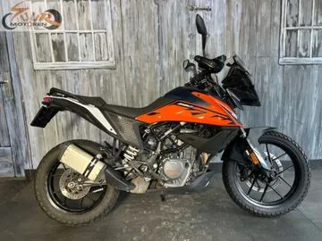 KTM 390 Adventure (2023) — foto 1
