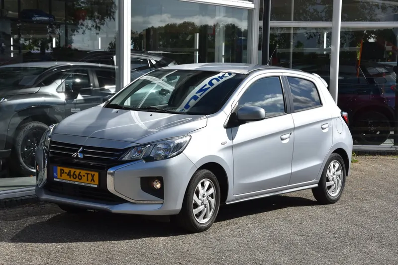 Mitsubishi Space Star (2022)