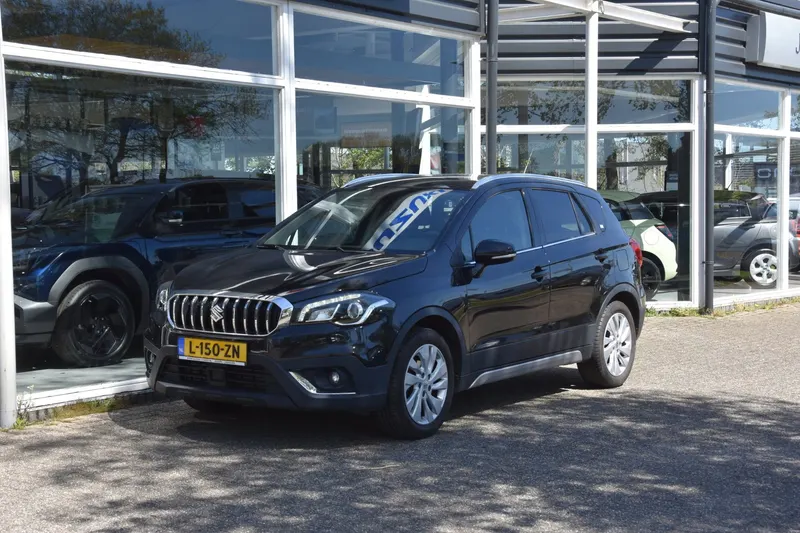 Suzuki S-Cross (2021)