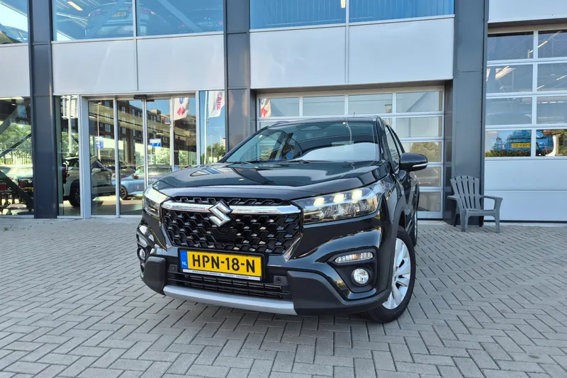 Suzuki S-cross (2025)