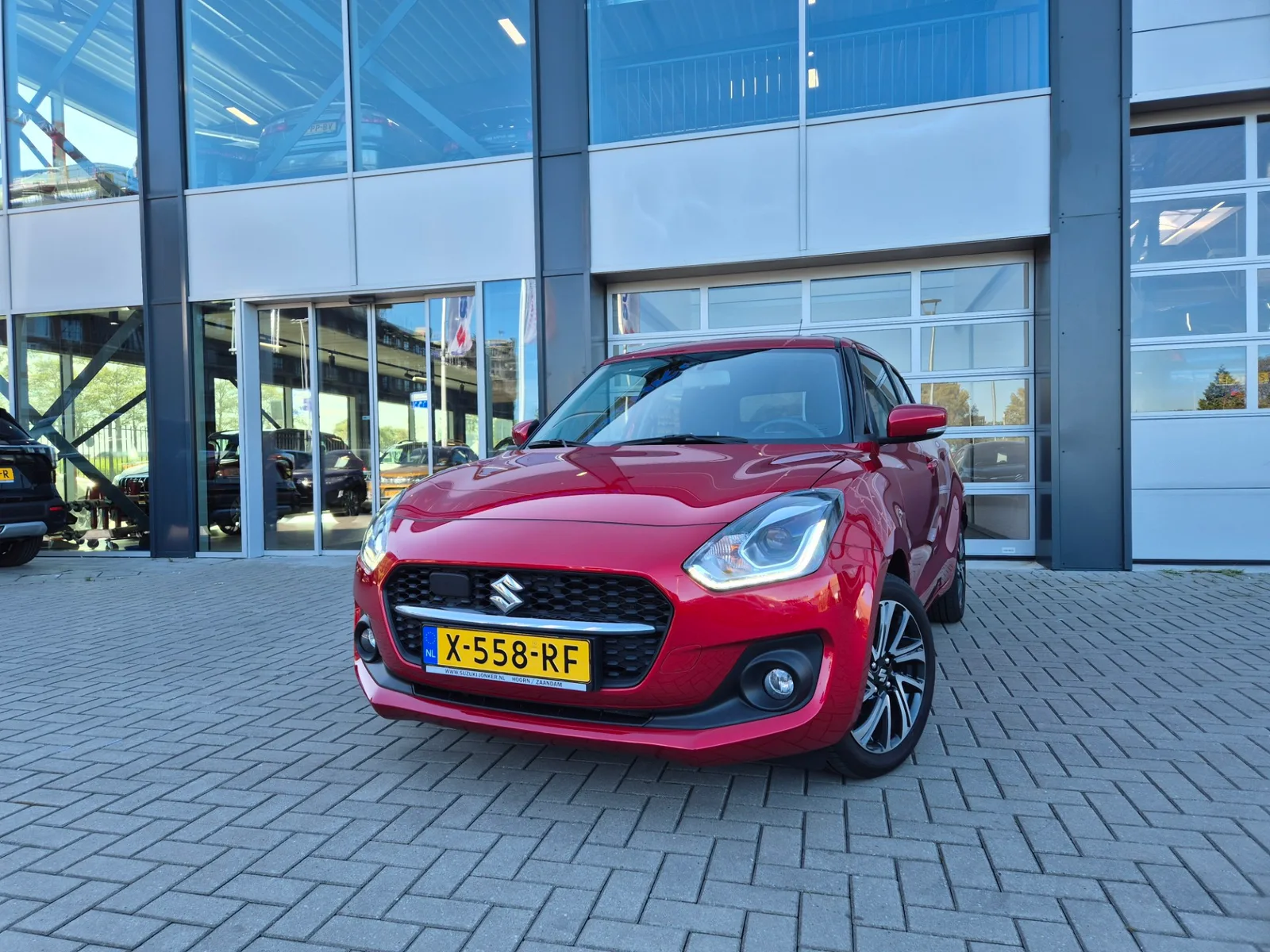 Suzuki Swift (2024) — foto 1