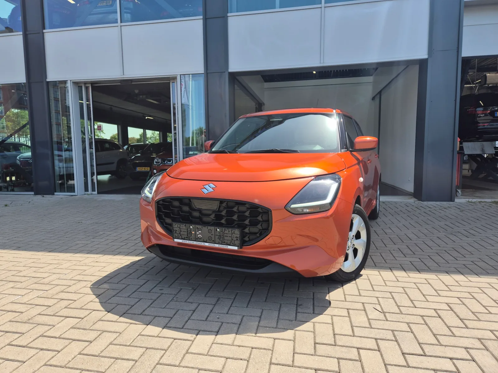 Suzuki Swift (2025) — foto 1