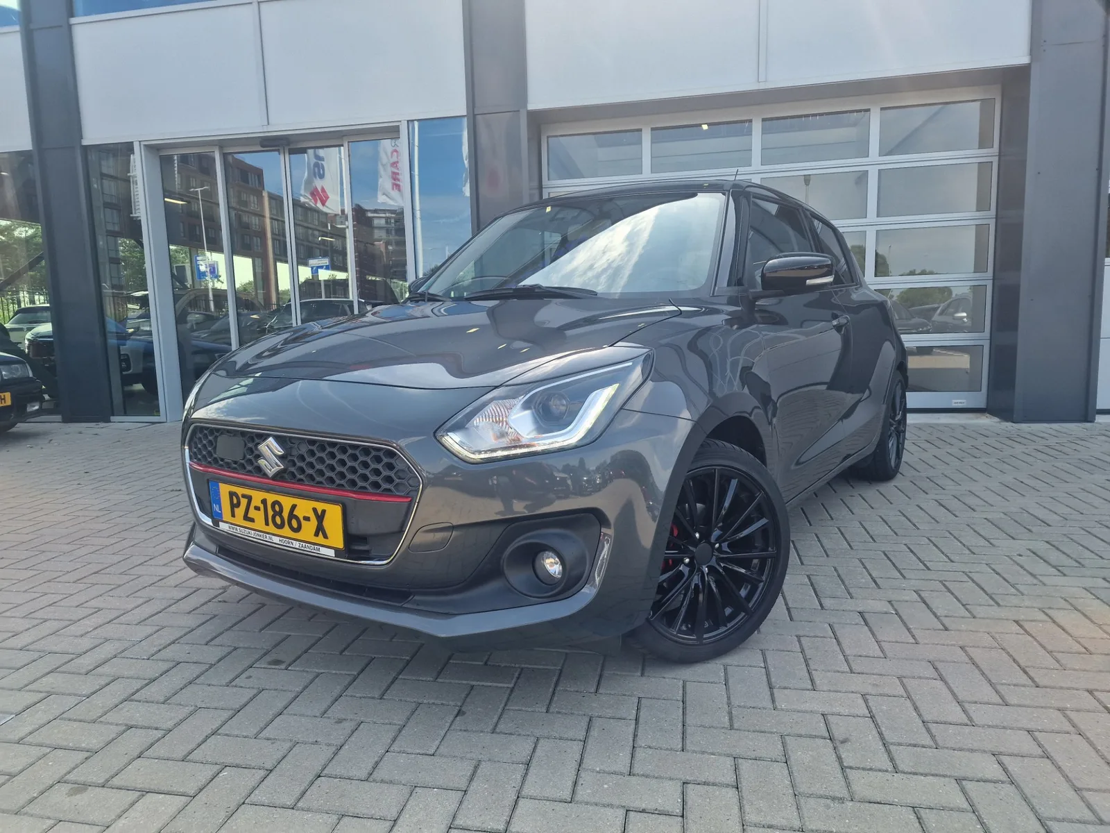 Suzuki Swift (2017) — foto 1