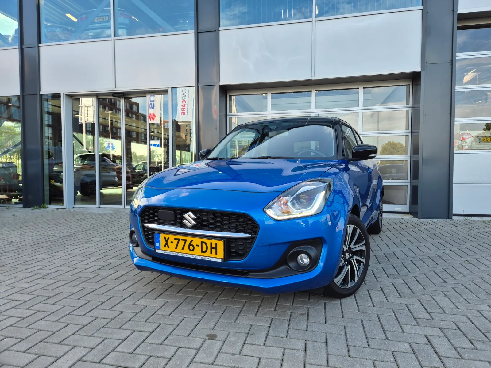 Suzuki Swift (2023) — foto 1