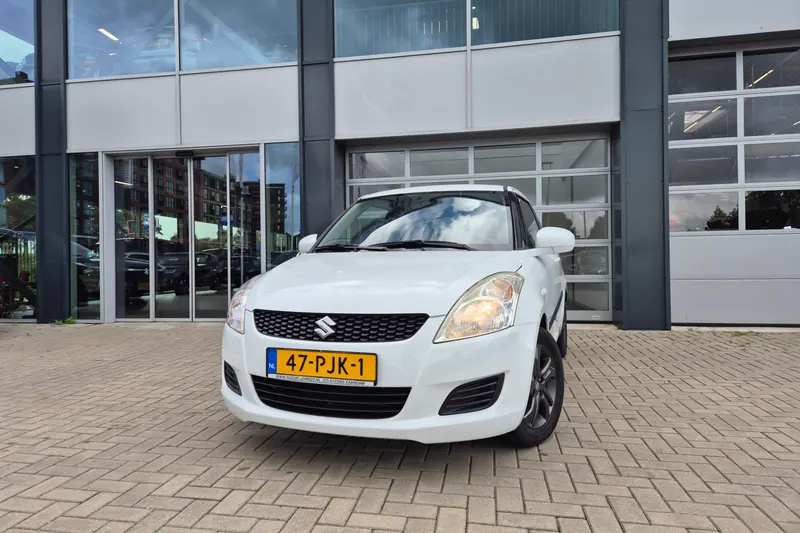 Suzuki Swift (2011)