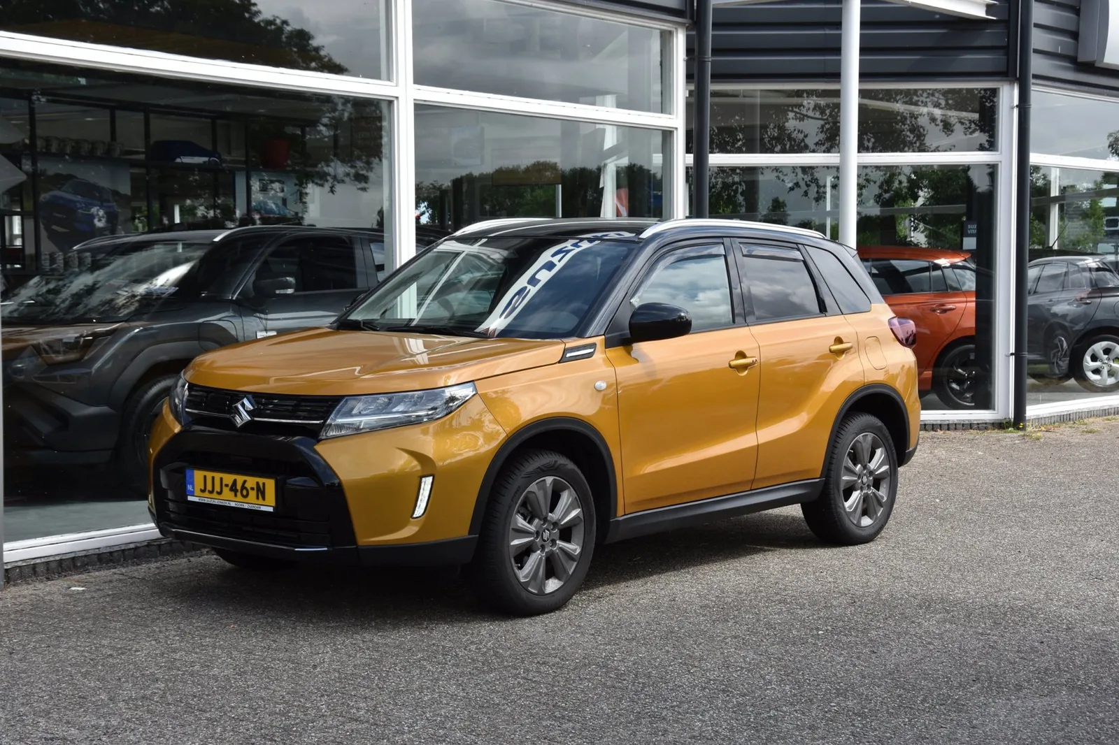 Suzuki Vitara (2025) — foto 1