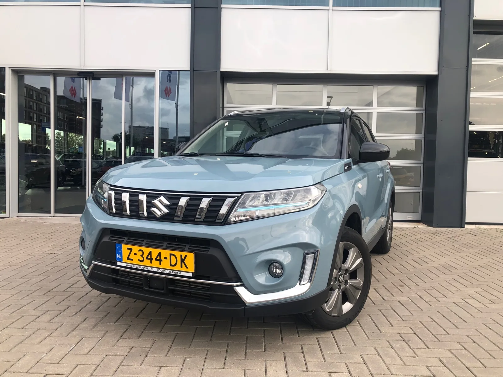 Suzuki Vitara (2024) — foto 1
