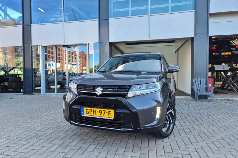 Suzuki Vitara (2024)