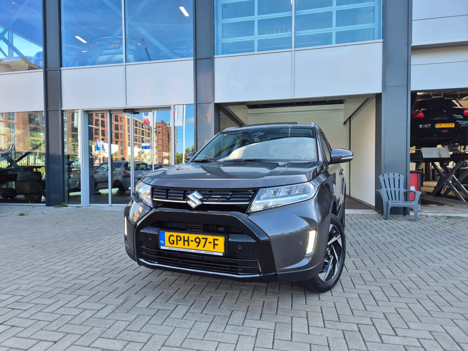 Suzuki Vitara (2024) — foto 1