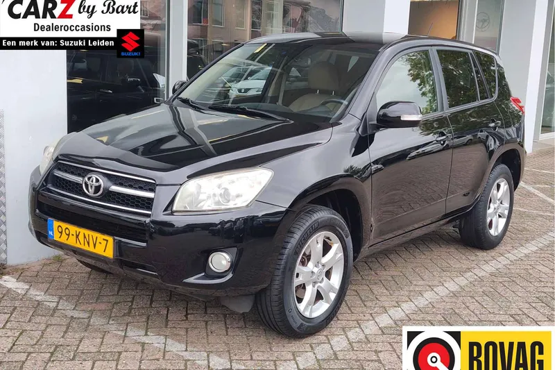 Toyota RAV4 (2010)