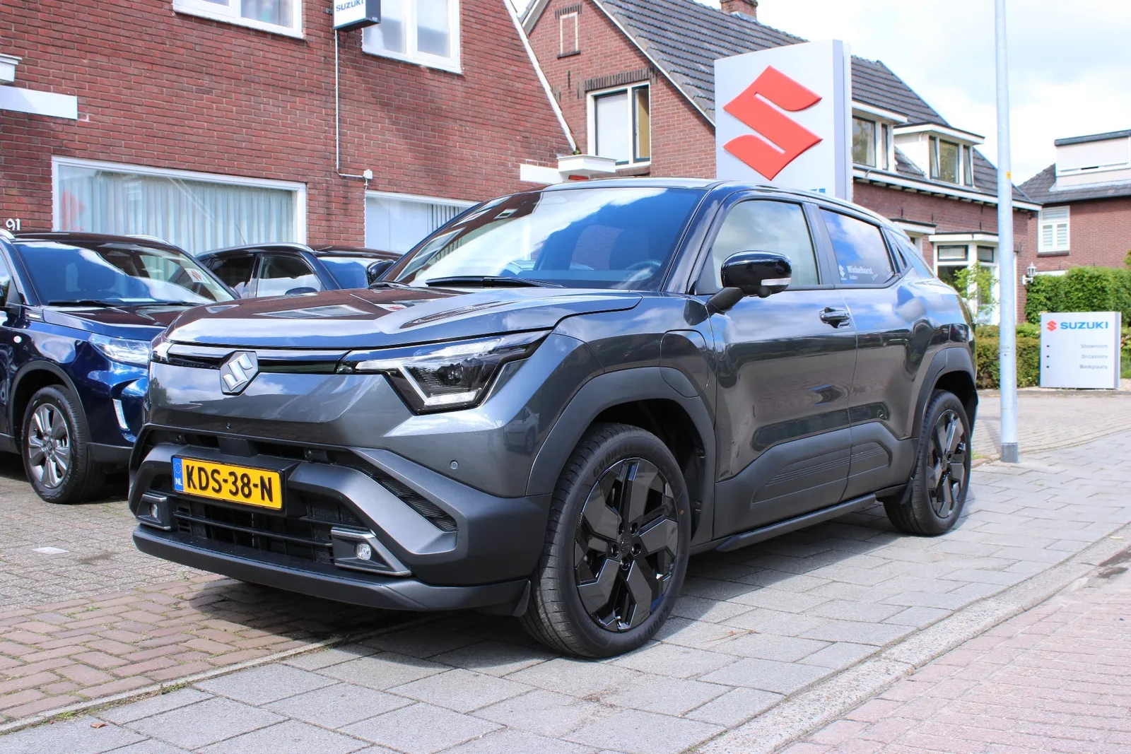 Suzuki e-Vitara (2026) — foto 1