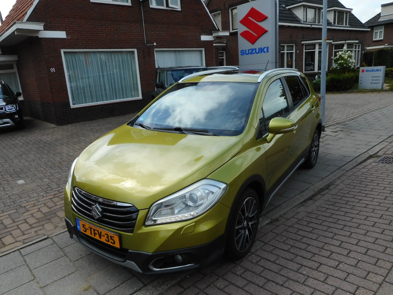 Suzuki SX4 S-Cross (2014) — foto 1