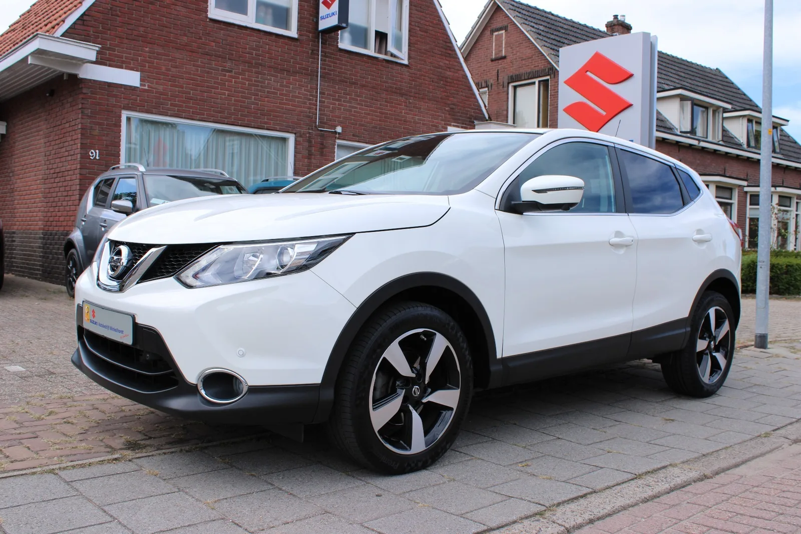 Nissan Qashqai (2015) — foto 1