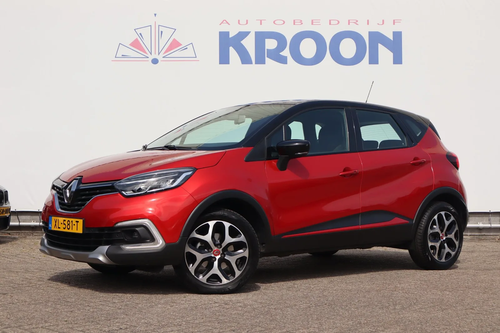 Renault Captur (2018) — foto 1