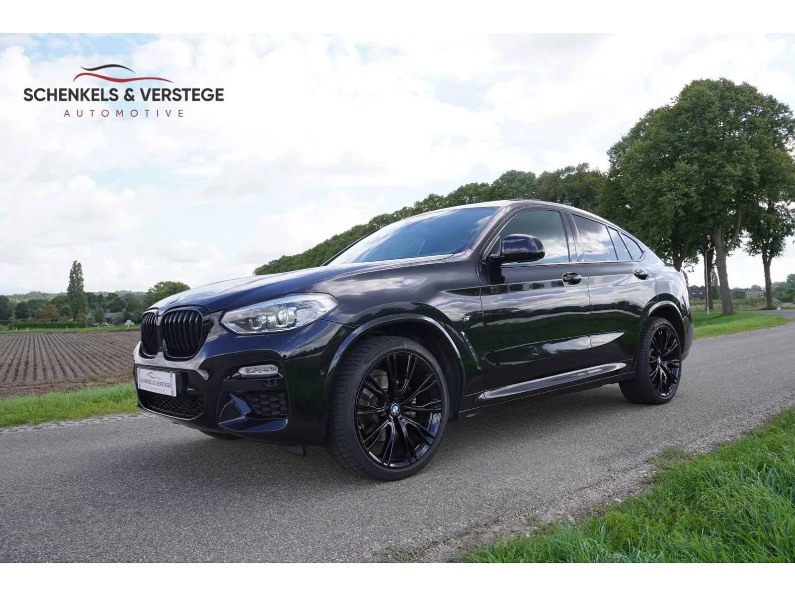 BMW X4 (2019) — foto 1