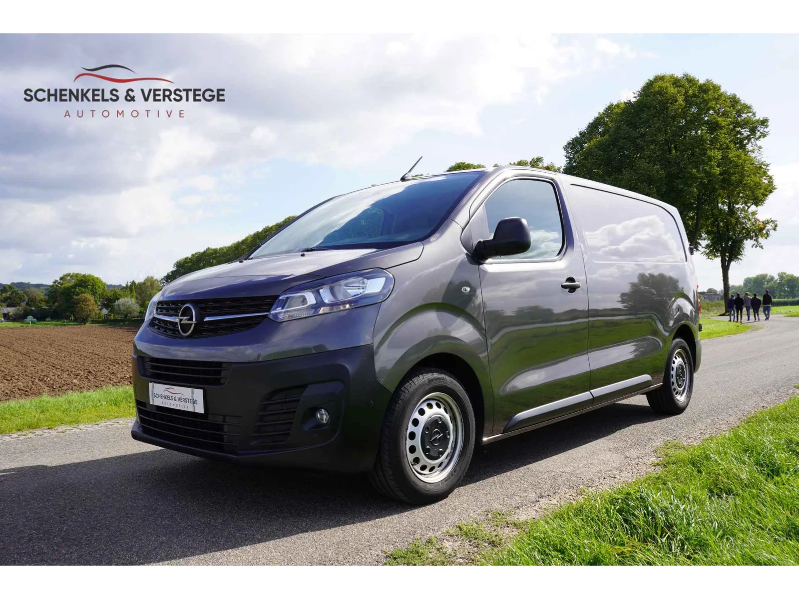 Opel Vivaro (2021) — foto 1
