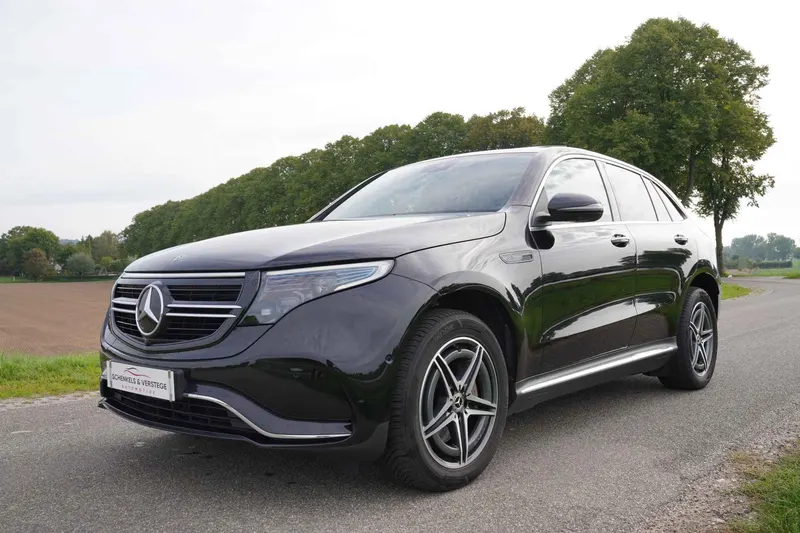 Mercedes-Benz EQC (2020)
