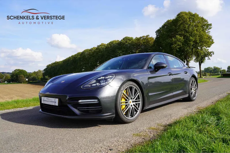 Porsche Panamera (2018)